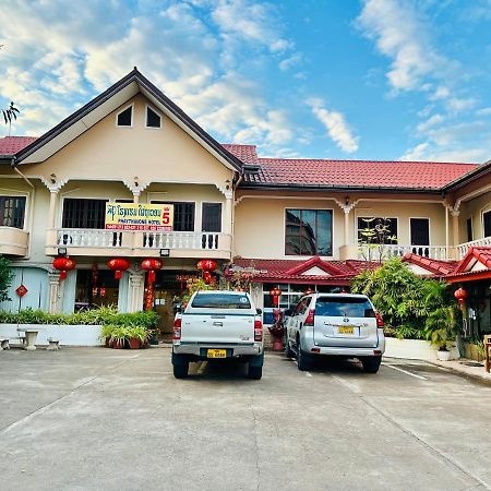 Phaythavone Hotel Paksze Kültér fotó
