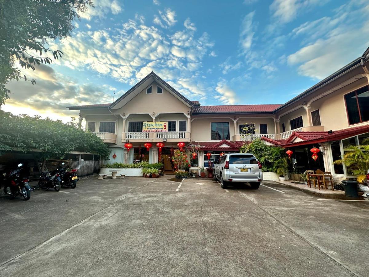 Phaythavone Hotel Paksze Kültér fotó