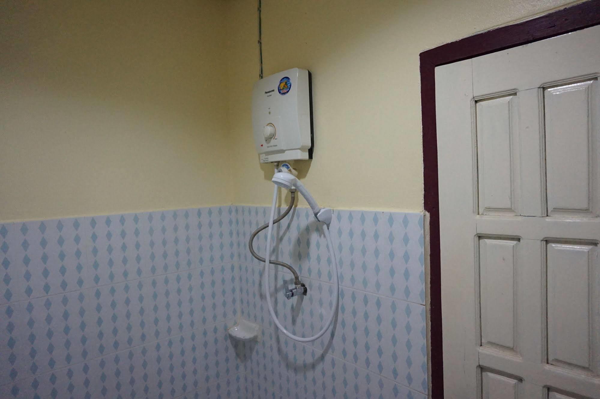 Phaythavone Hotel Paksze Kültér fotó