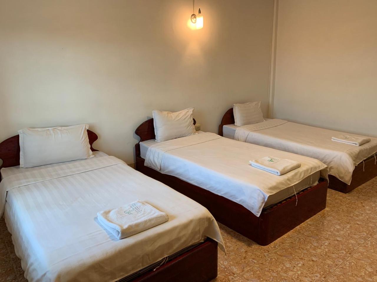 Phaythavone Hotel Paksze Kültér fotó